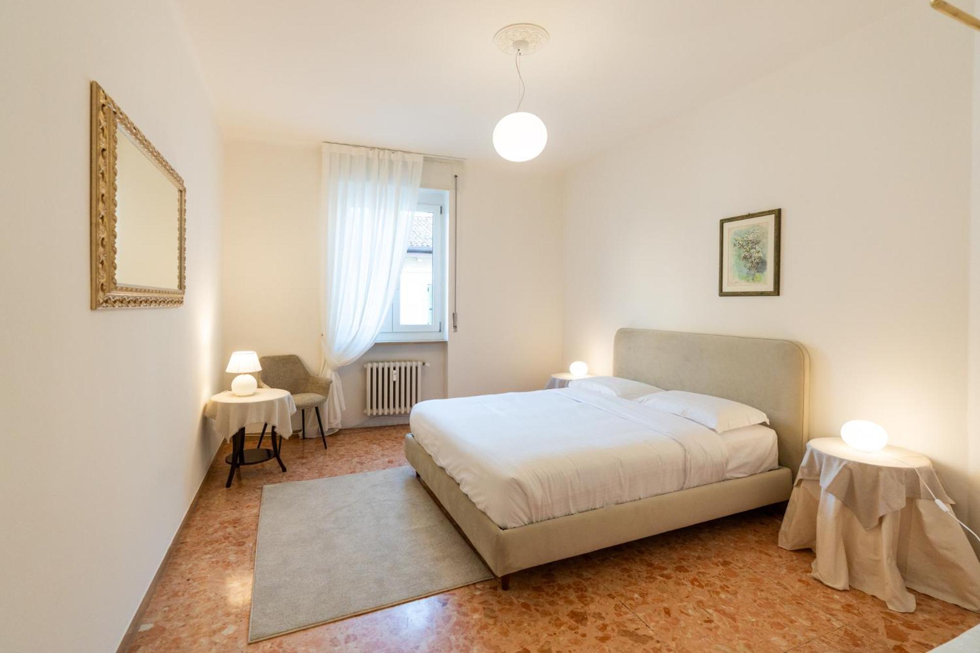 Domus Verona - Elegante Residenza Con Affaccio Su Porta Leoni Cameră foto