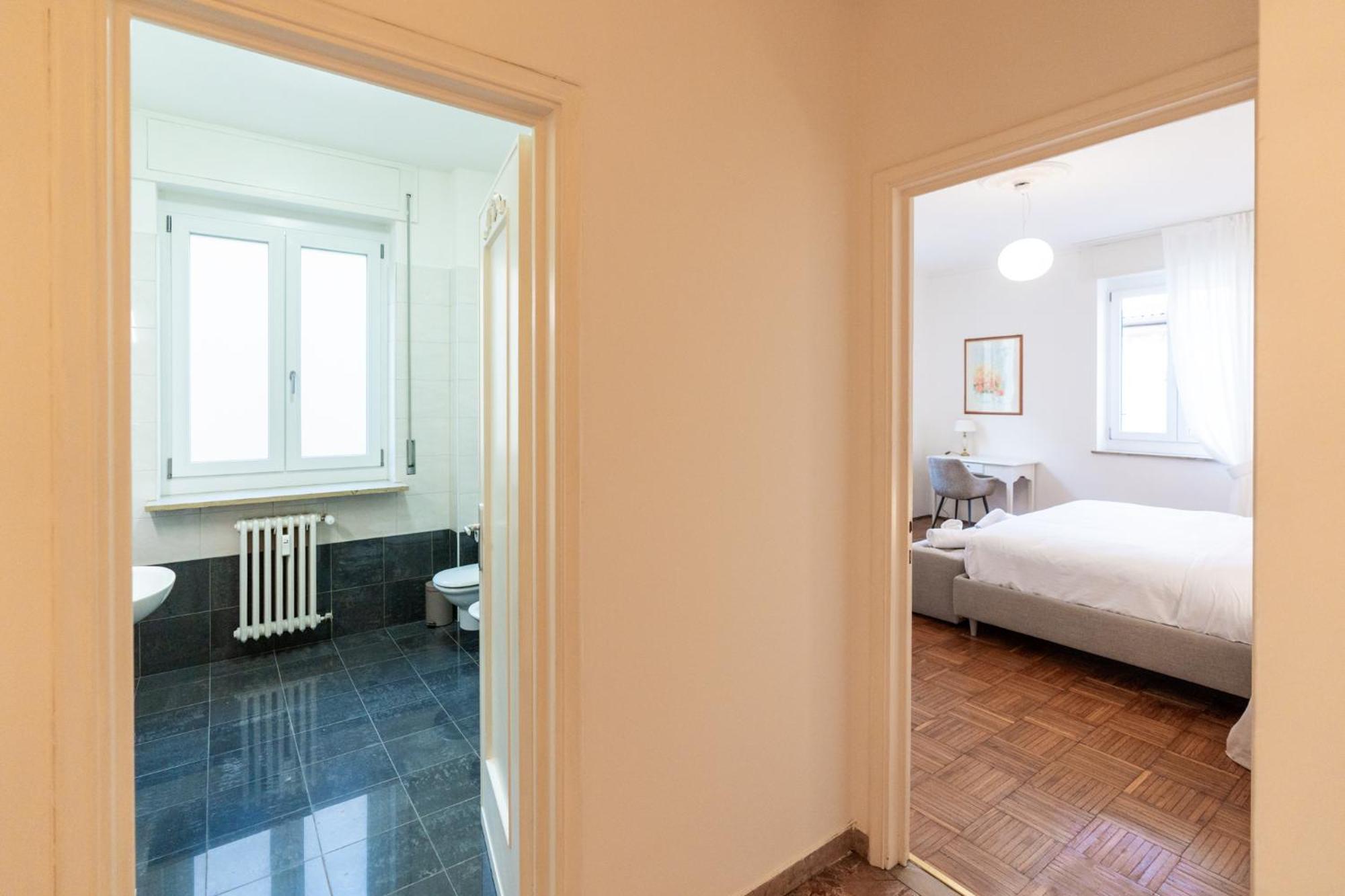Domus Verona - Elegante Residenza Con Affaccio Su Porta Leoni Cameră foto