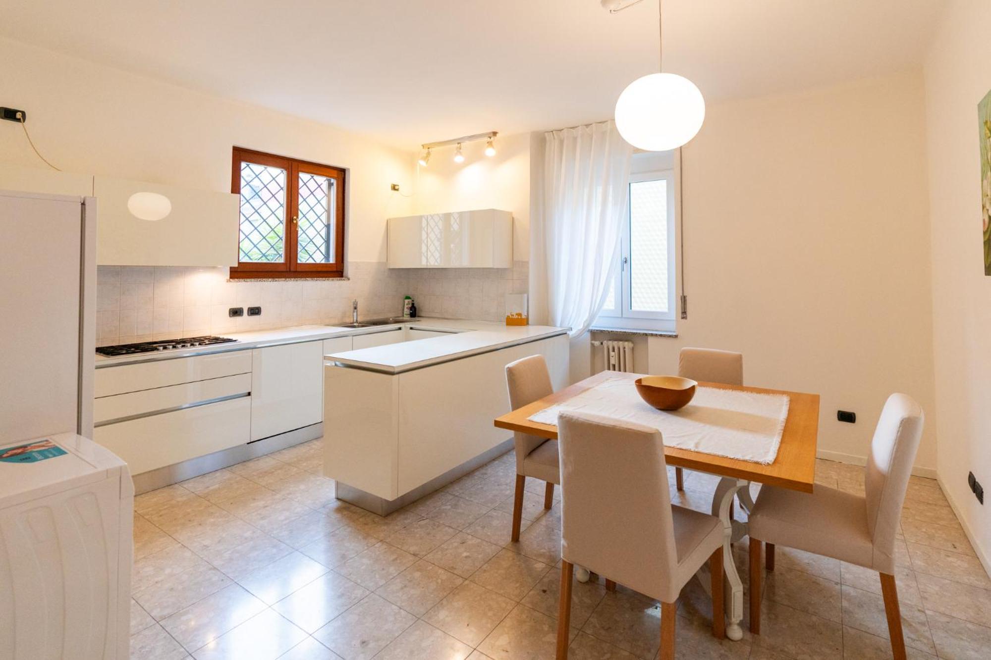 Domus Verona - Elegante Residenza Con Affaccio Su Porta Leoni Cameră foto