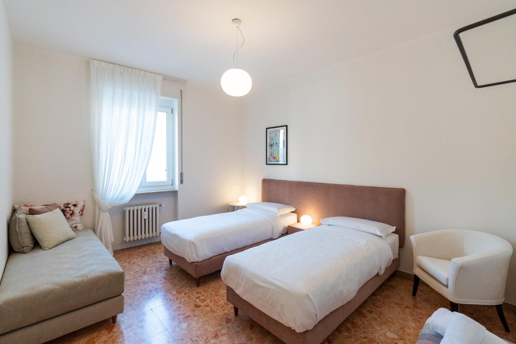 Domus Verona - Elegante Residenza Con Affaccio Su Porta Leoni Cameră foto