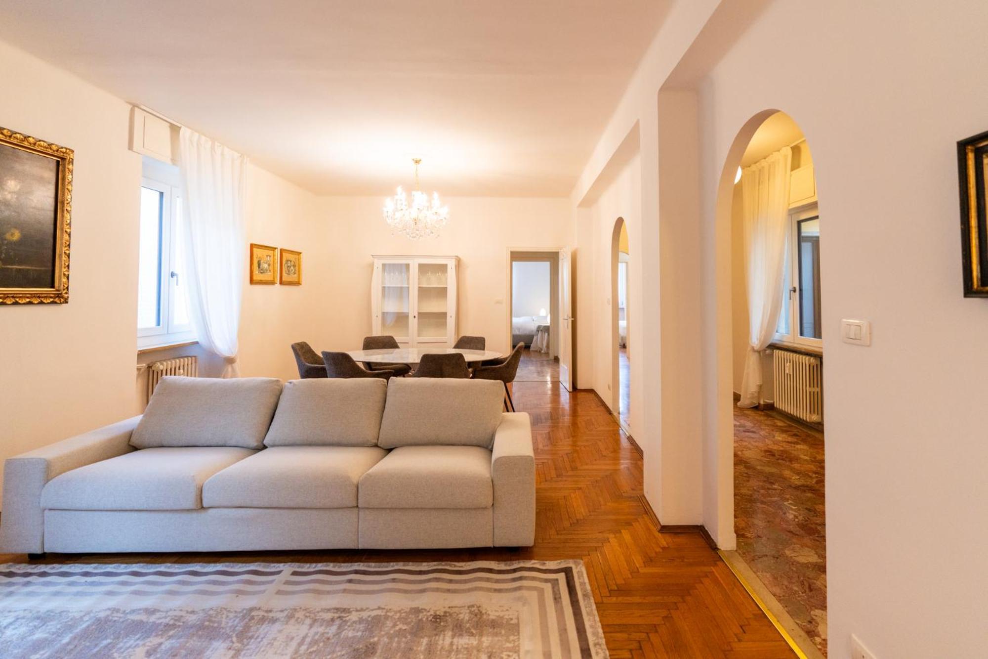 Domus Verona - Elegante Residenza Con Affaccio Su Porta Leoni Cameră foto