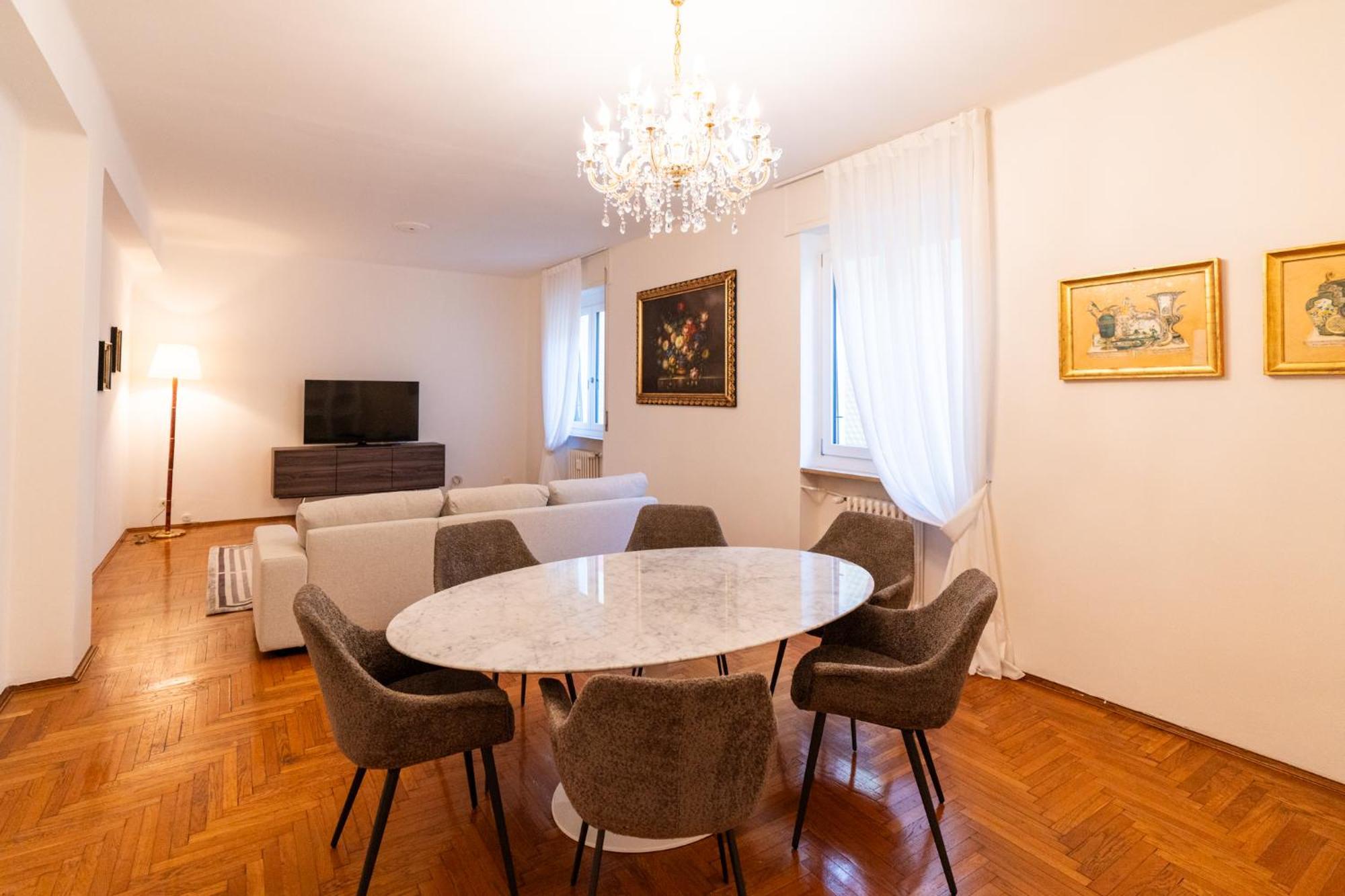 Domus Verona - Elegante Residenza Con Affaccio Su Porta Leoni Cameră foto